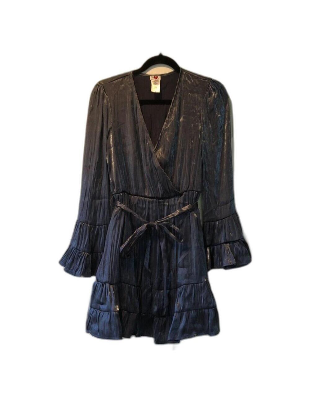 Heart & Heels Iridescent Gray Bell Sleeve Belted Mini Dress Medium Concert Club